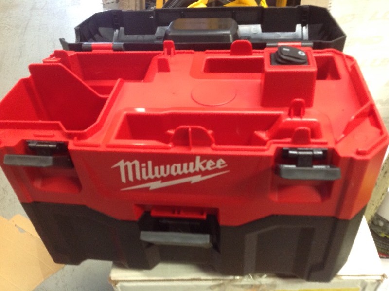 Milwaukee 0880-20 18-Volt Cordless WetDry Vacuum tool Only hose and attachment are not include in working conditions