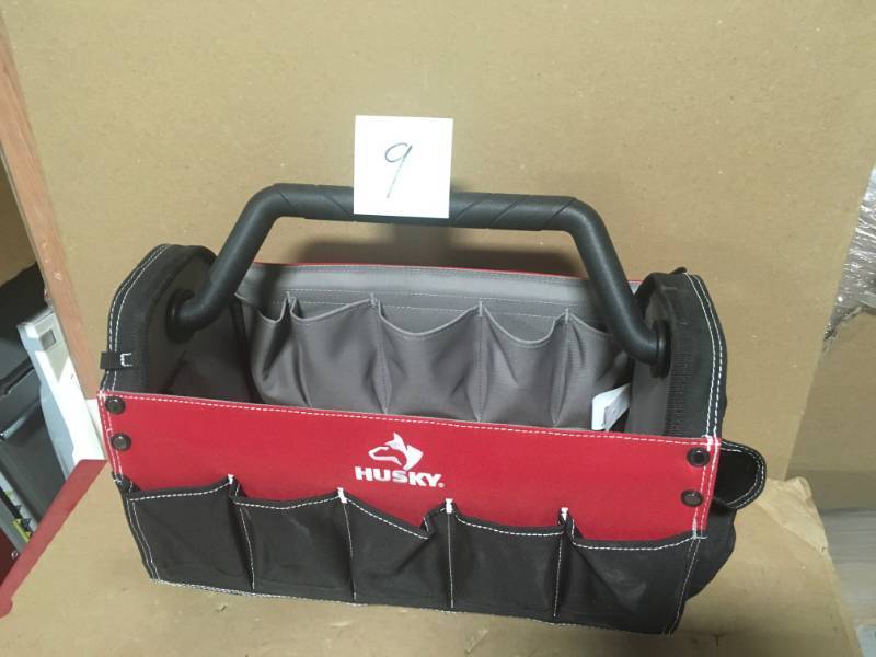 HUSKY TOTE TOOL BAG n very good condition