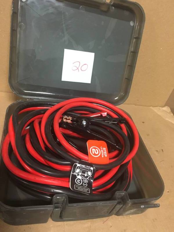 Husky 20 ft. 4-Gauge Booster Cables n very good condition