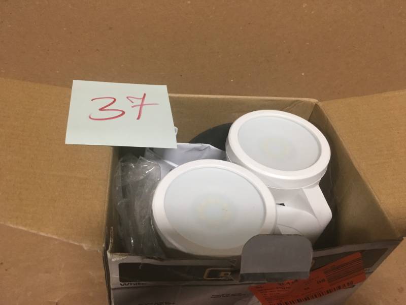 Defiant 180 Degree White Motion Activated Outdoor Integrated LED Twin Head Flood Light in very good condition