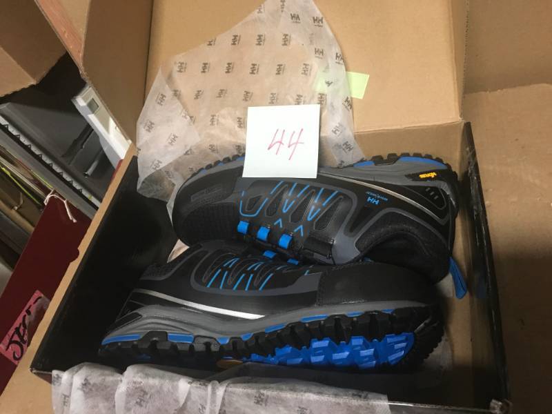 Helly Hansen Fjell Low Boa Mens Size 10 BlackBlue Nylon Composite Toe Work Shoe not used