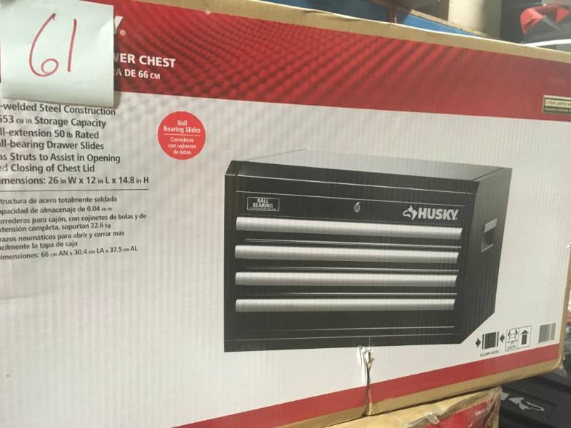 HUSKY 26 4-Drawer Chest,Model in very good condition