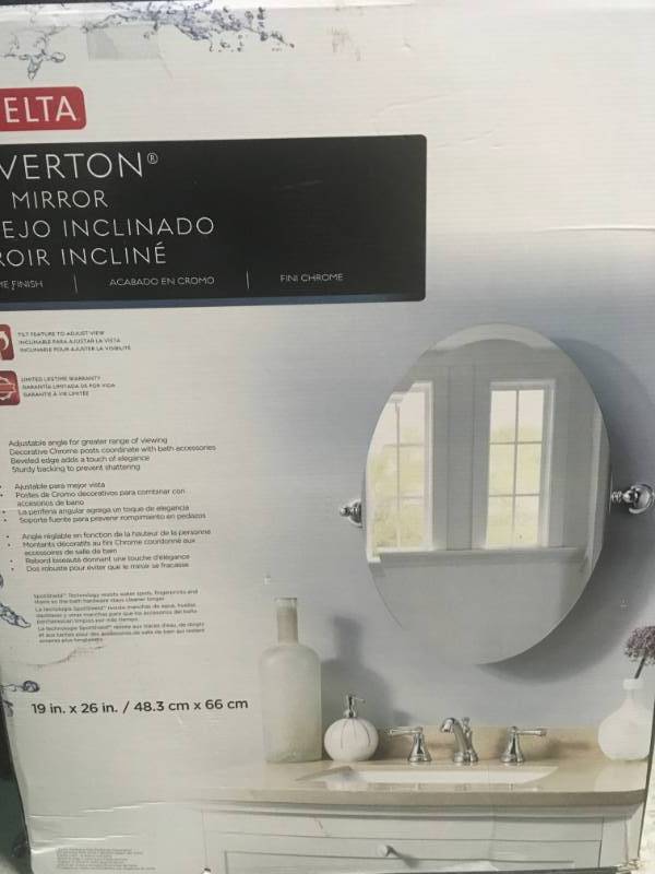 Delta Silverton 26 in. H x 22 in. W Single Wall Mirror in Chrome in very good condition