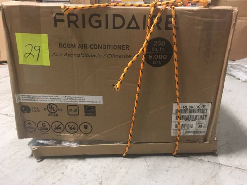 Frigidaire 6,000 BTU 115-Volt Window-Mounted Mini-Compact Air Conditioner with Full-Function Remote Control in very good condition