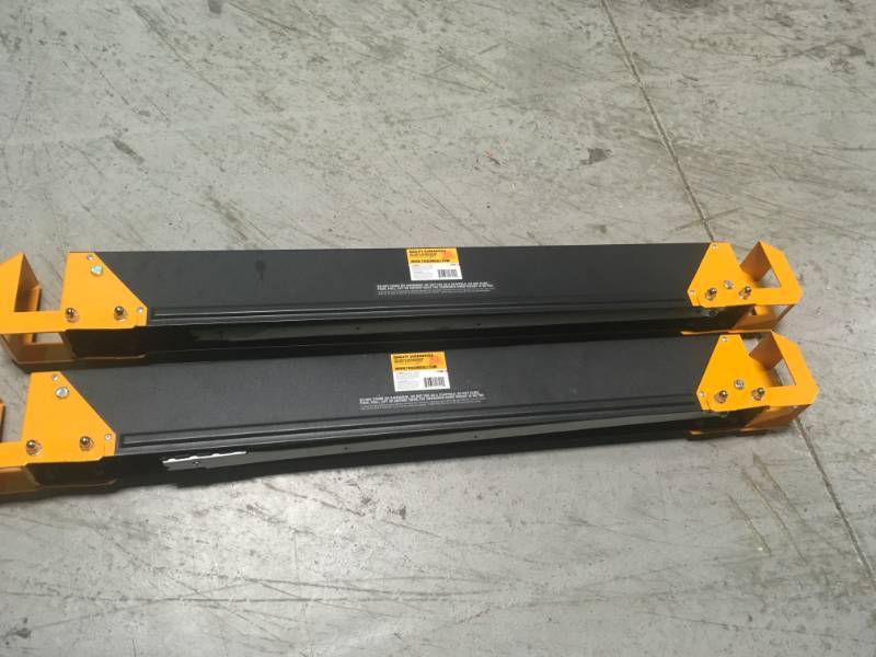 TOUGHBUILT 42.4 in. W x 28.8 in. H Steel Sawhorse and Jobsite Table � 1100 lb. Capacity in very good condition