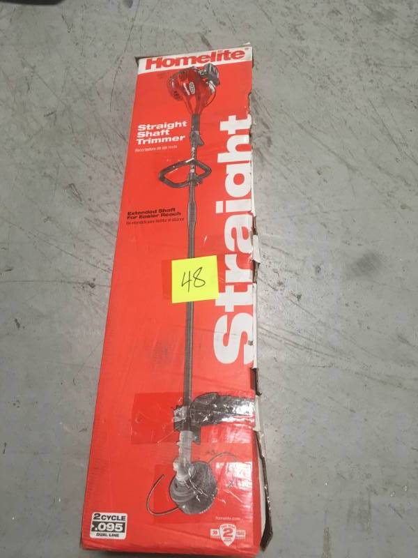 Homelite 2-Cycle 26 CC Straight Shaft Gas Trimmer in very good condition