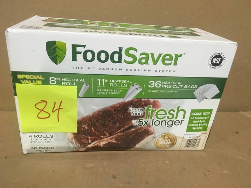 FoodSaver Special Value Vacuum Seal Combo Pack, in very good condition