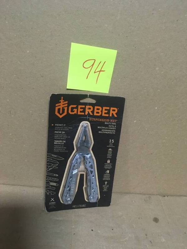 Gerber Suspension NXT 15-N-1 Multi-Tool in very good condition