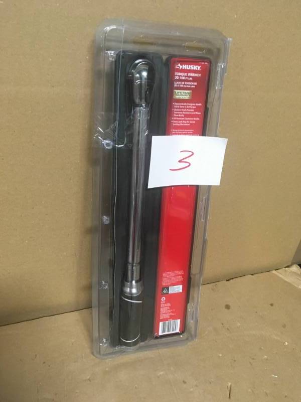 lot 3 image: Husky 20-100 ft. lbs. 38 in. Drive Torque Wrench in good condition