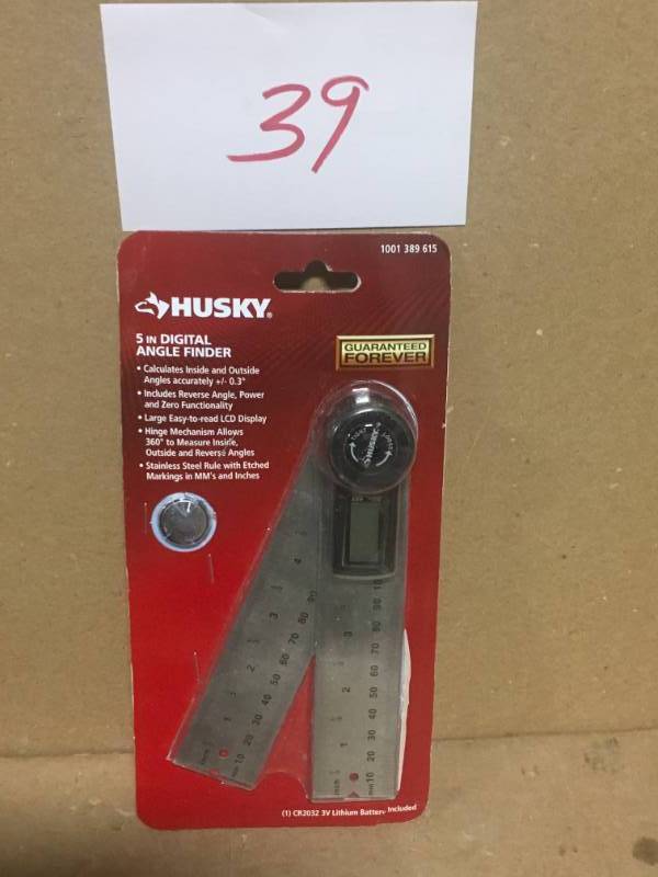 lot 39 image: Husky 5 in. Digital Protractor in good condition