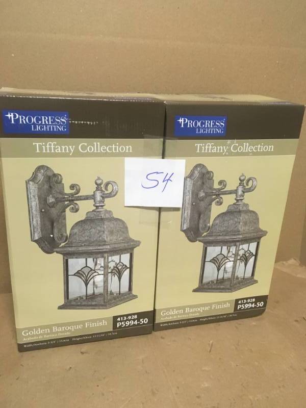 lot 54 image: Progress Lighting Tiffany One-Light Wall Lantern - P5994-50 QTY 2 in good condition