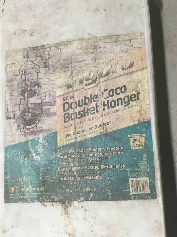 lot 89 image: Vigoro, 50 Double Coco Basket Hanger Indoor  Outdoor in good condition