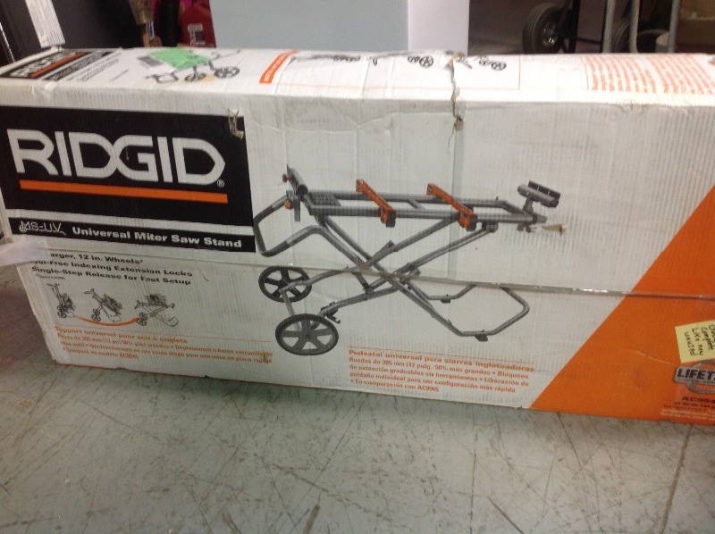 lot 105 image: RIDGID Universal Mobile Miter Saw Stand with Mounting Braces in good conditions