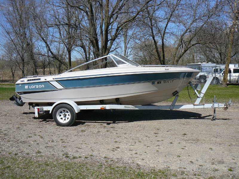 1985 Larson Runabout Boat Shorelander Trailer Ride Into Summer Boats Travel Trailer Motorhome Auction 650 K Bid
