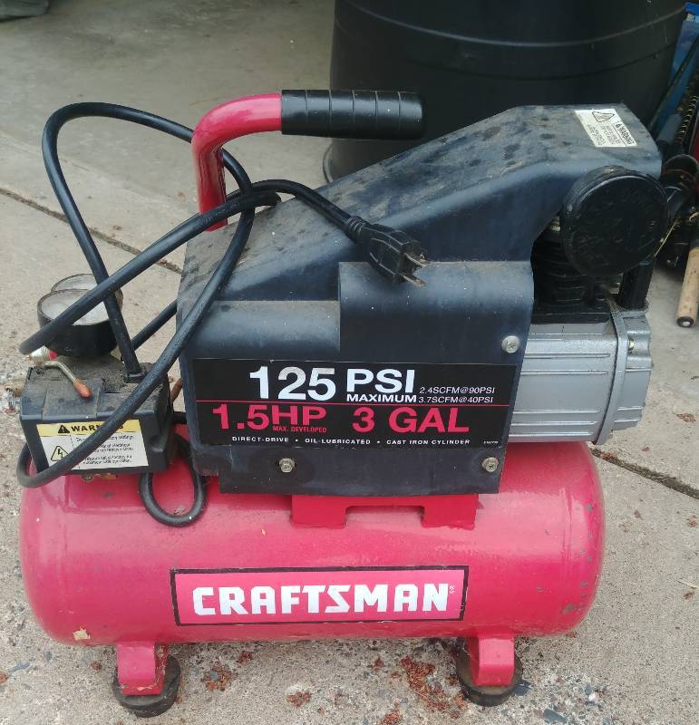 lot 11 image: Craftsman Air Compressor