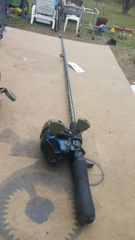 lot 46 image: Rod and Reel set