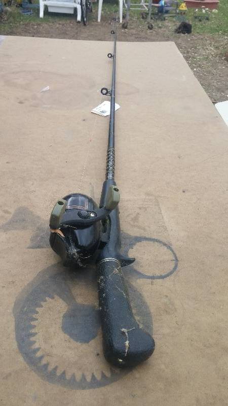 lot 47 image: Rod and Reel set