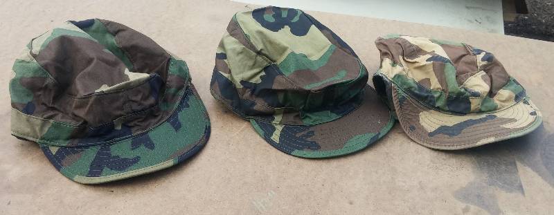 lot 81 image: Authentic U.S. Army Service Hats