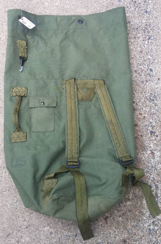 lot 83 image: Authentic U.S. Army Vintage Ruck
