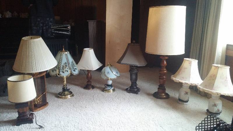 lot 158 image: Multipule Lamp and Lighting Lot