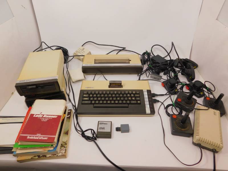 Atari 800XL Vintage Computer With 2 Disks Drives, Printer And Software