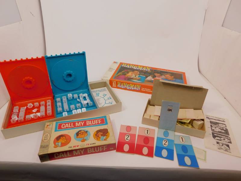 Lot of 2 Vintage Games