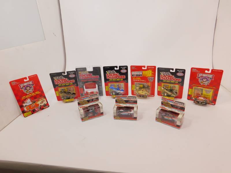 Lot of Collectible Cars