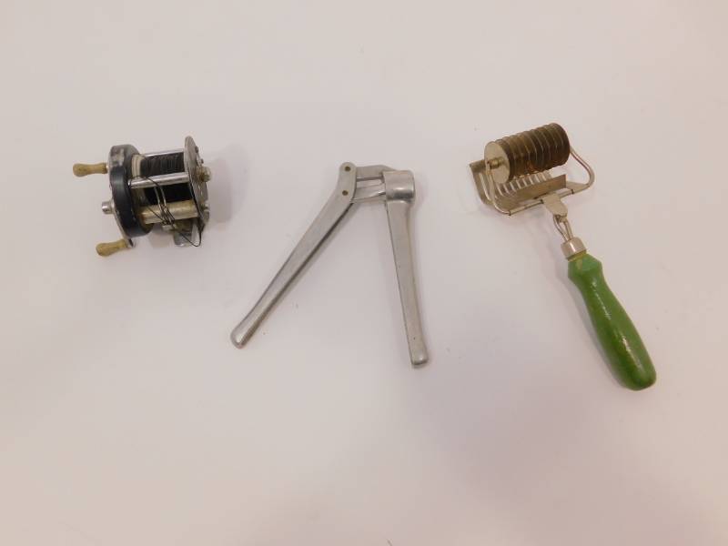 3 Vintage Items