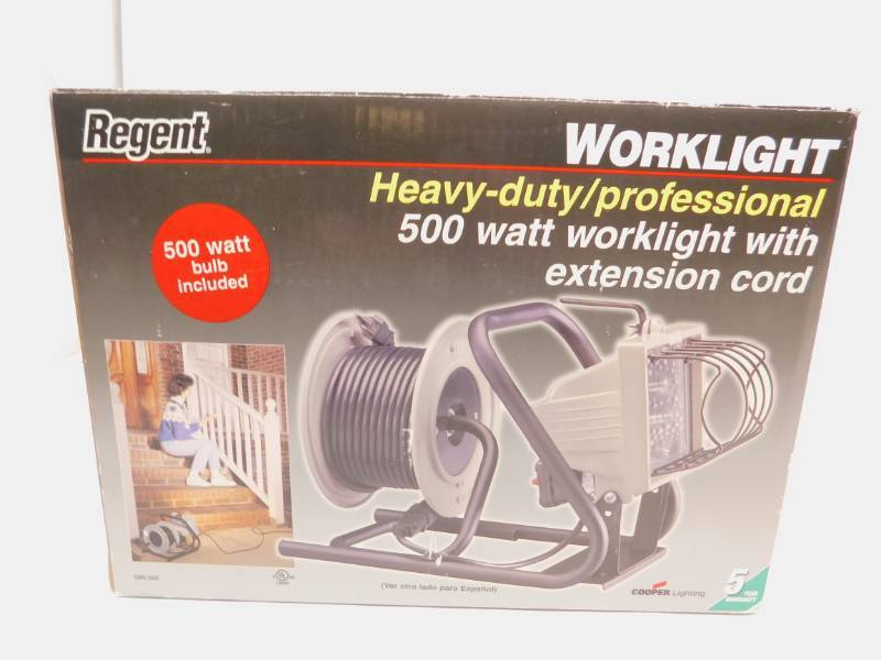 NIB 500 Watt Worklight With Extension Cord And Tire Irons