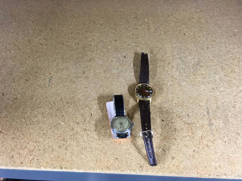 lot 358 image: Elgin & Timex Watches