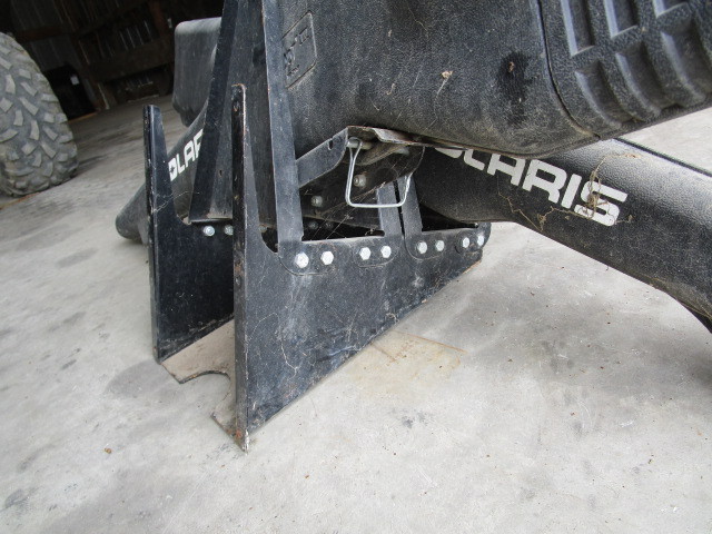 lot 6 image: Polaris Gun Rack & Cases