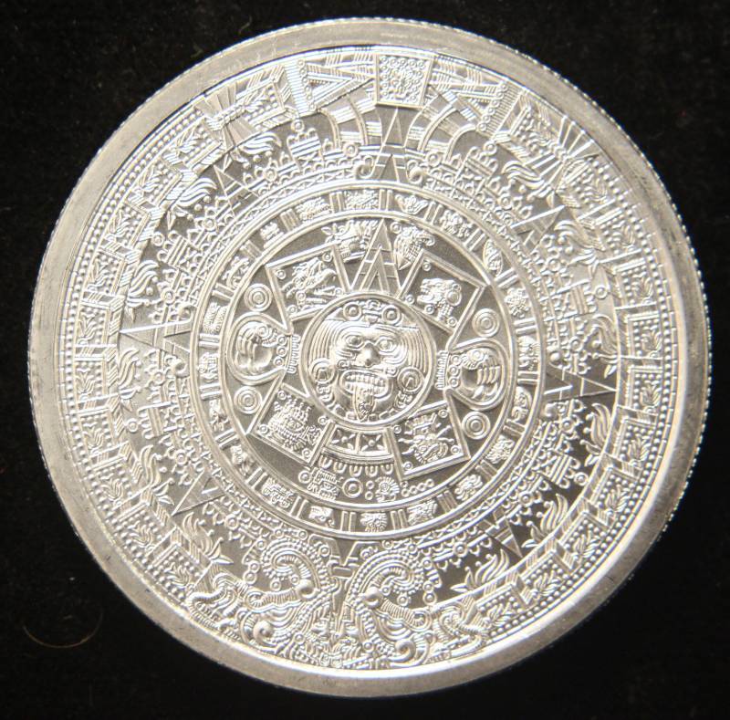 lot 42 image: 1 TROY OZ. .999 FINE SILVER AZTEC INDIAN DESIGN