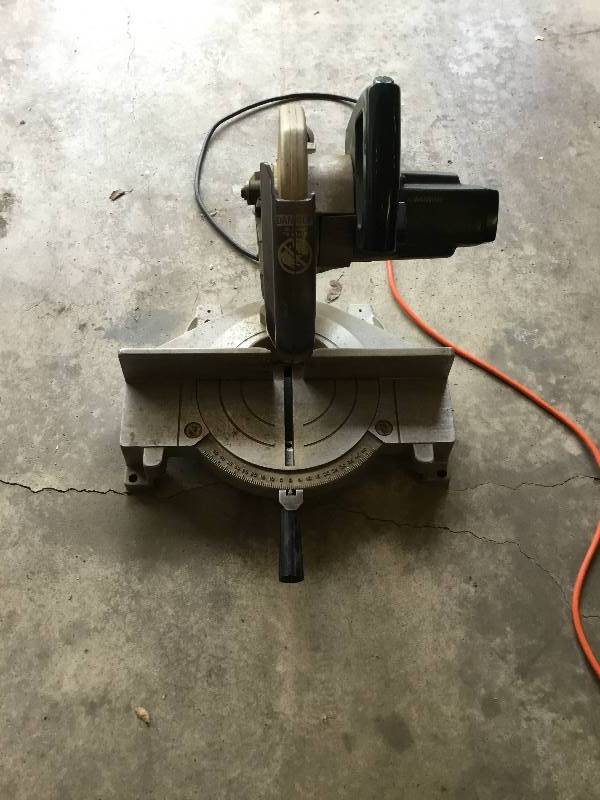 Black in Decker 10 chop saw.