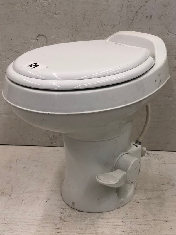 lot 29 image: R.V.  Marine Toilet Set