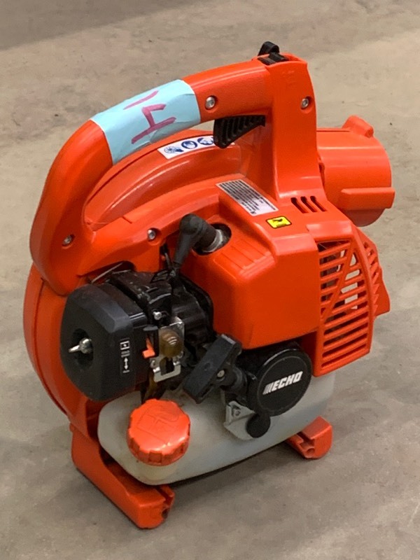 lot 14 image: Echo PB-250LN Handheld Blower