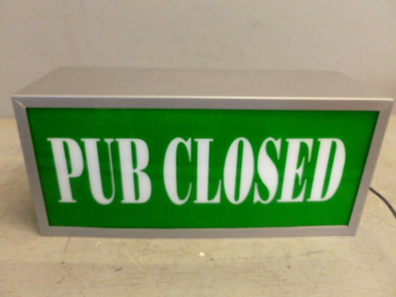 lot 62 image: Sign Lightup