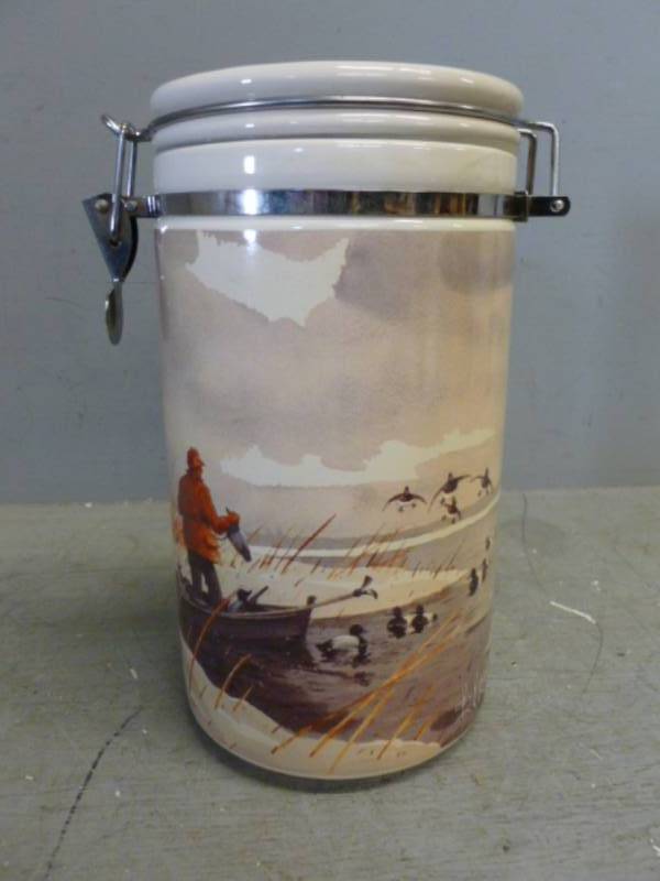 lot 93 image: Les Kouba Canister