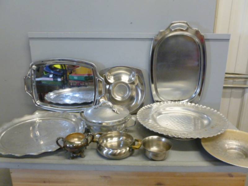 lot 156 image: Vintage Kitchen