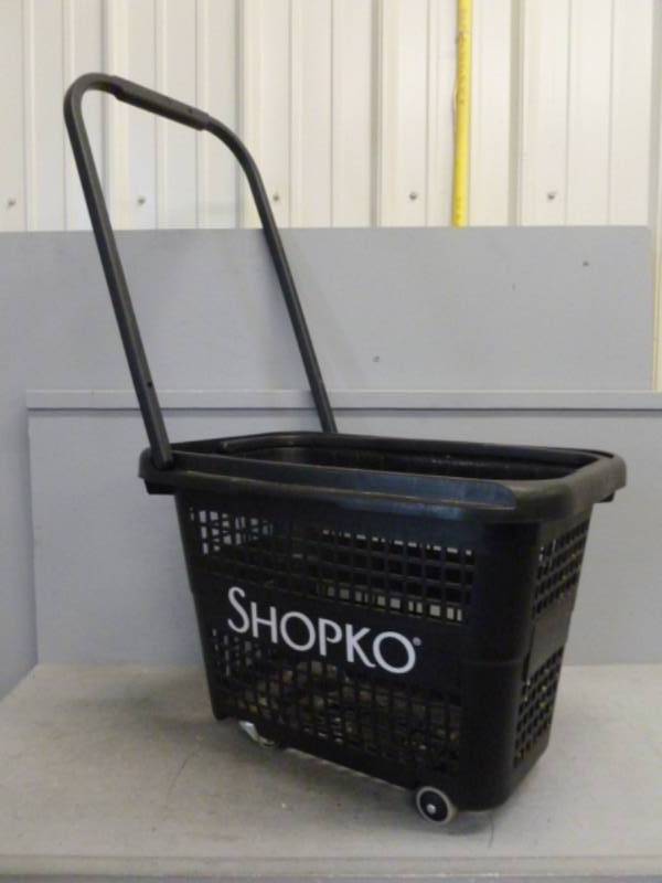 lot 167 image: Shopko Basket