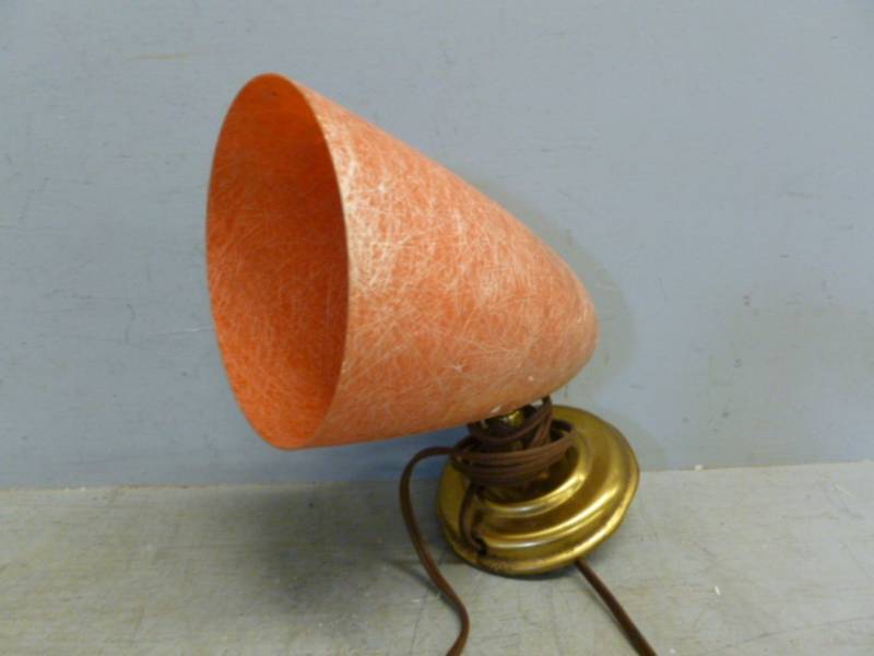 lot 188 image: Vintage Light