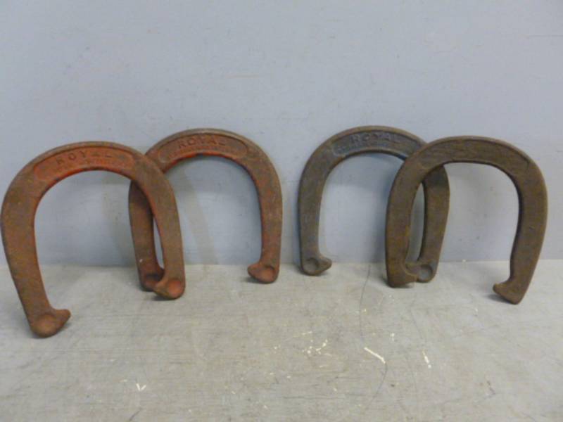 lot 229 image: Vintage Horseshoes