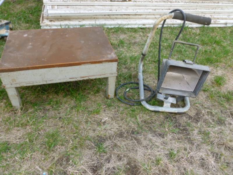 lot 273 image: Vintage Stool