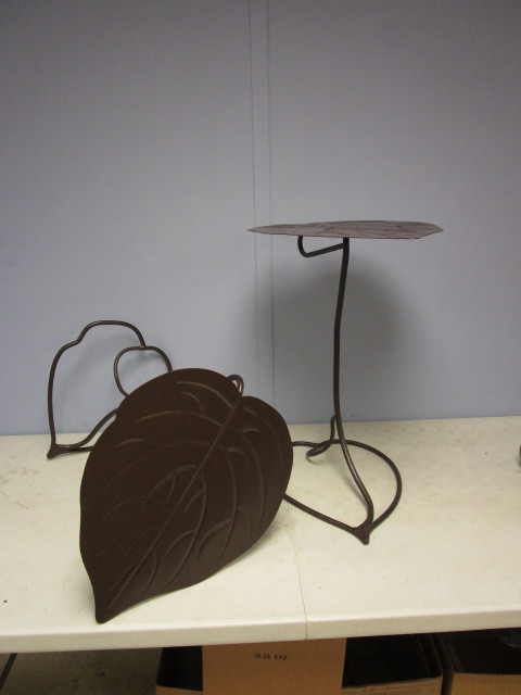 lot 804 image: PAIR OF METAL LEAF SHAPED END TABLES