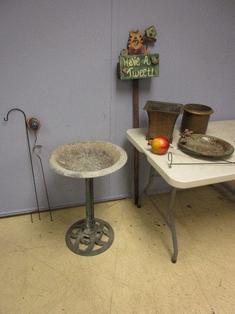 lot 825 image: BIRDBATHS, POTS AND MORE