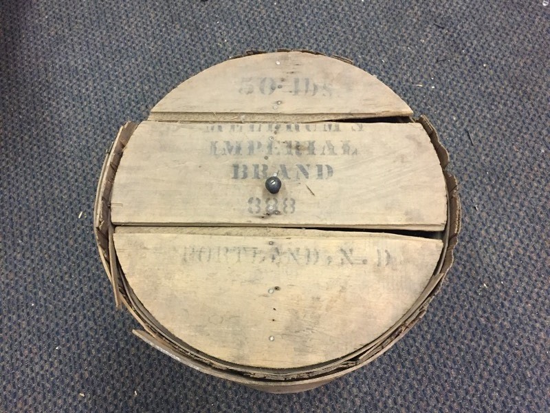 lot 10 image: Vintage Wood Coffee Barrel With Lid