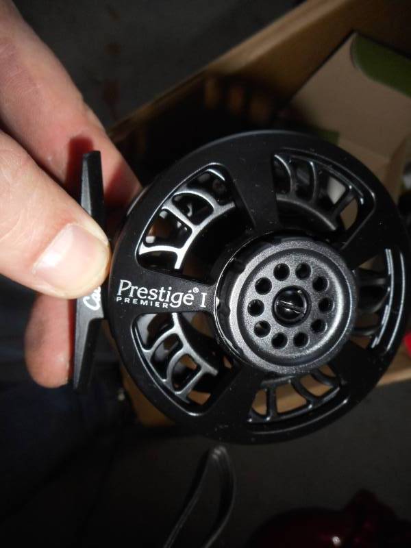 lot 9 image: Cabelas Fly Fishing Lot