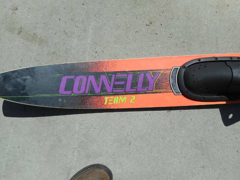 lot 15 image: Ski
