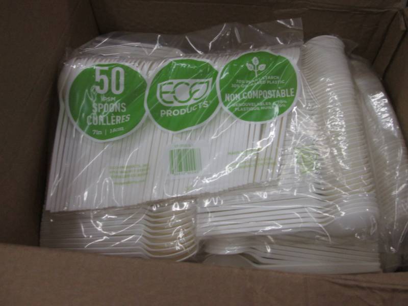 lot 32 image: Case of Disposable Spoons...