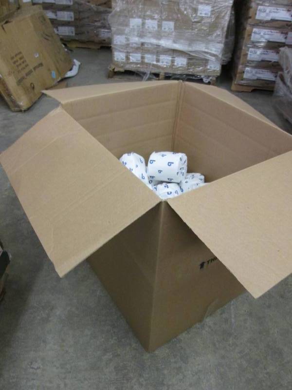 lot 56 image: Box of Individually Wrapped Bath Ti...