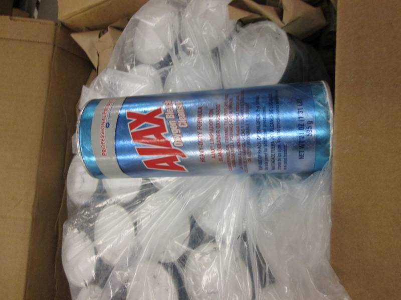 lot 78 image: Box of 21 oz Ajax Oxygen Bleach Cle...